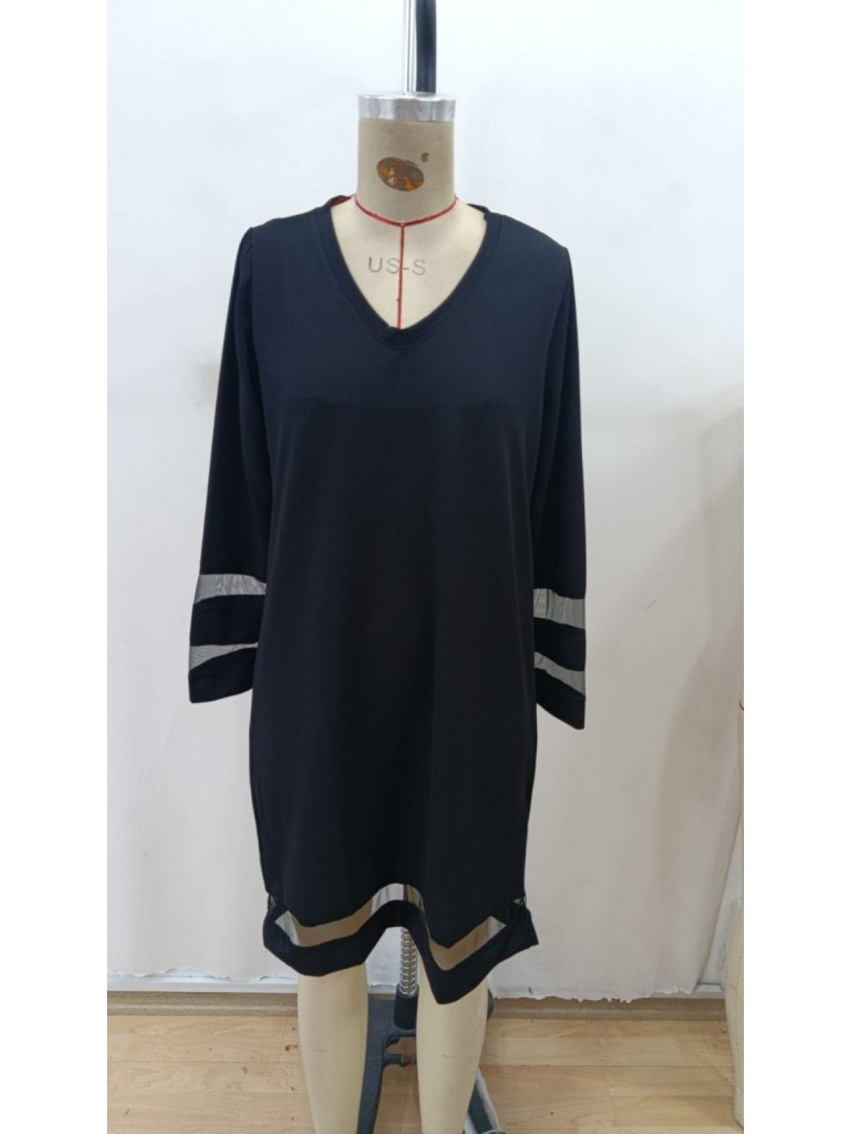 Kadın Uzun Kollu V Yakalı Tül şerit Detaylı Mini Krep Elbise, 28653