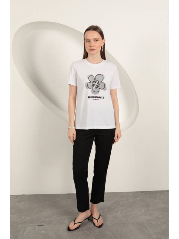 Süprem Kumaş Fiyonk Baskılı Tişört-Beyaz