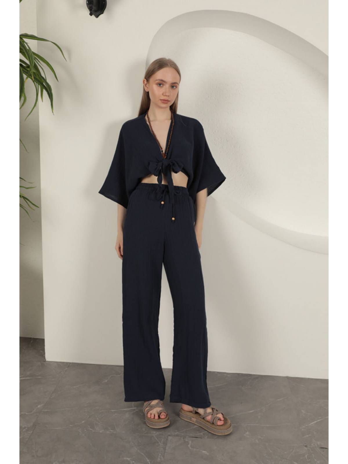 Müslin Kumaş Bol Paça Kadın Pantolon-Lacivert