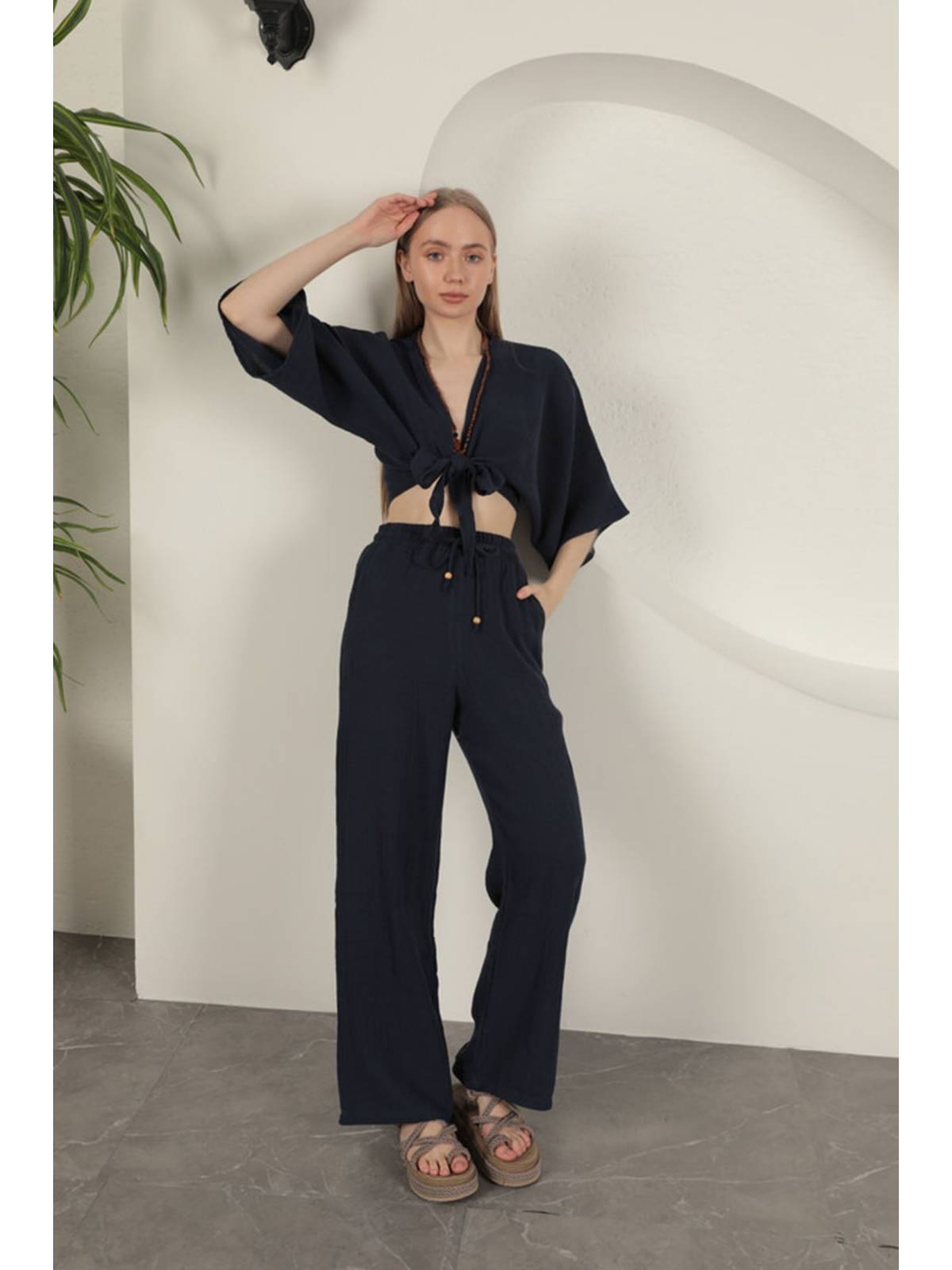 Müslin Kumaş Bol Paça Kadın Pantolon-Lacivert