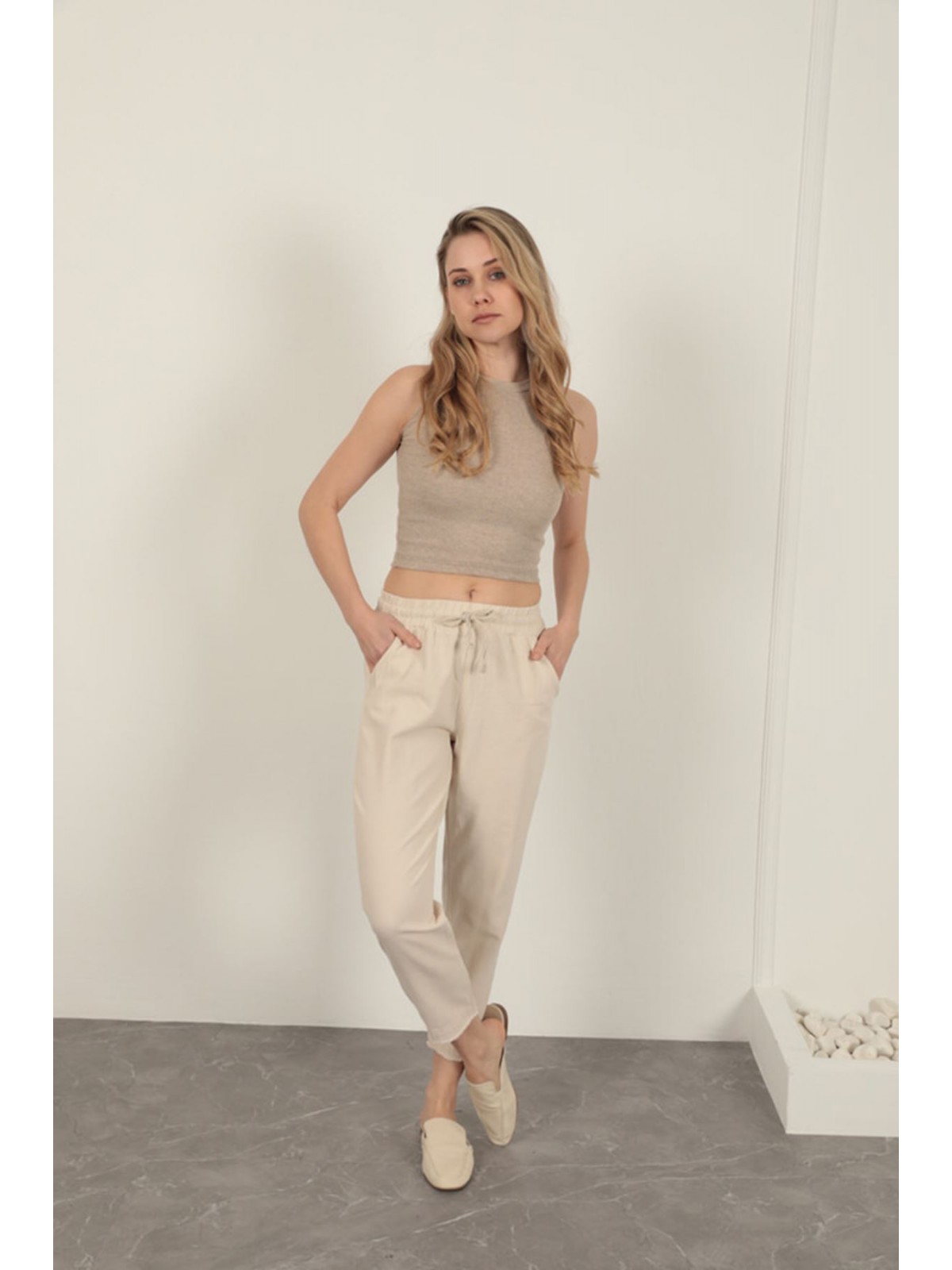 Keten Kumaş Püsküllü Paça Kadın Pantolon-Taş