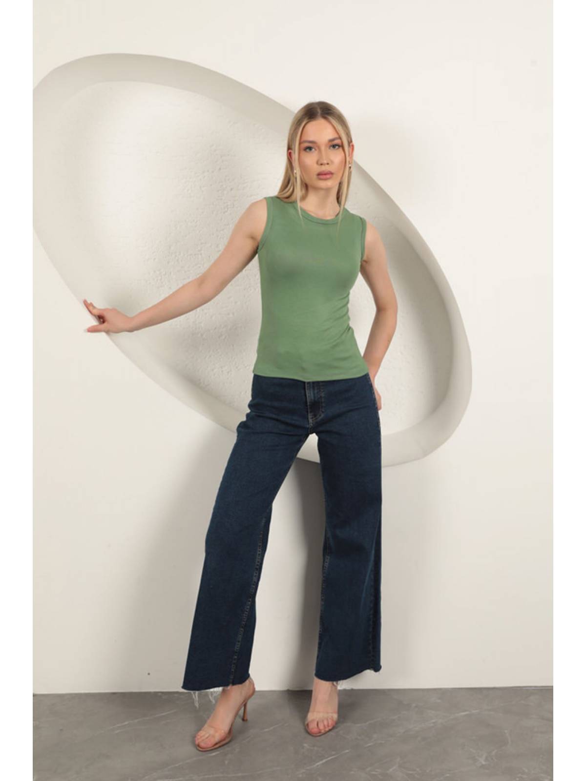 Çilek Viskon Kumaş Basic Bluz-Haki