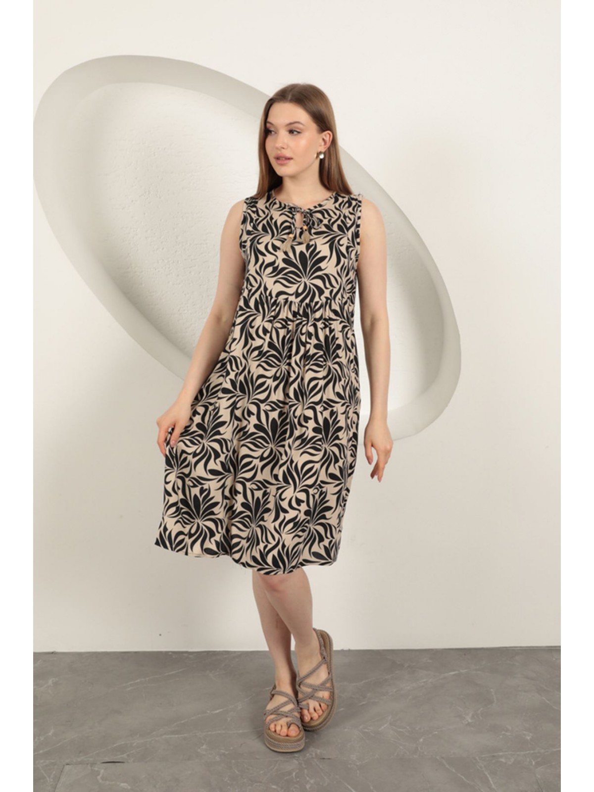 Viskon Kumaş Yaprak Desenli Elbise-Bej