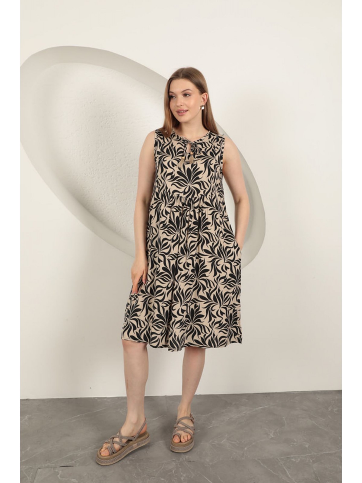 Viskon Kumaş Yaprak Desenli Elbise-Bej