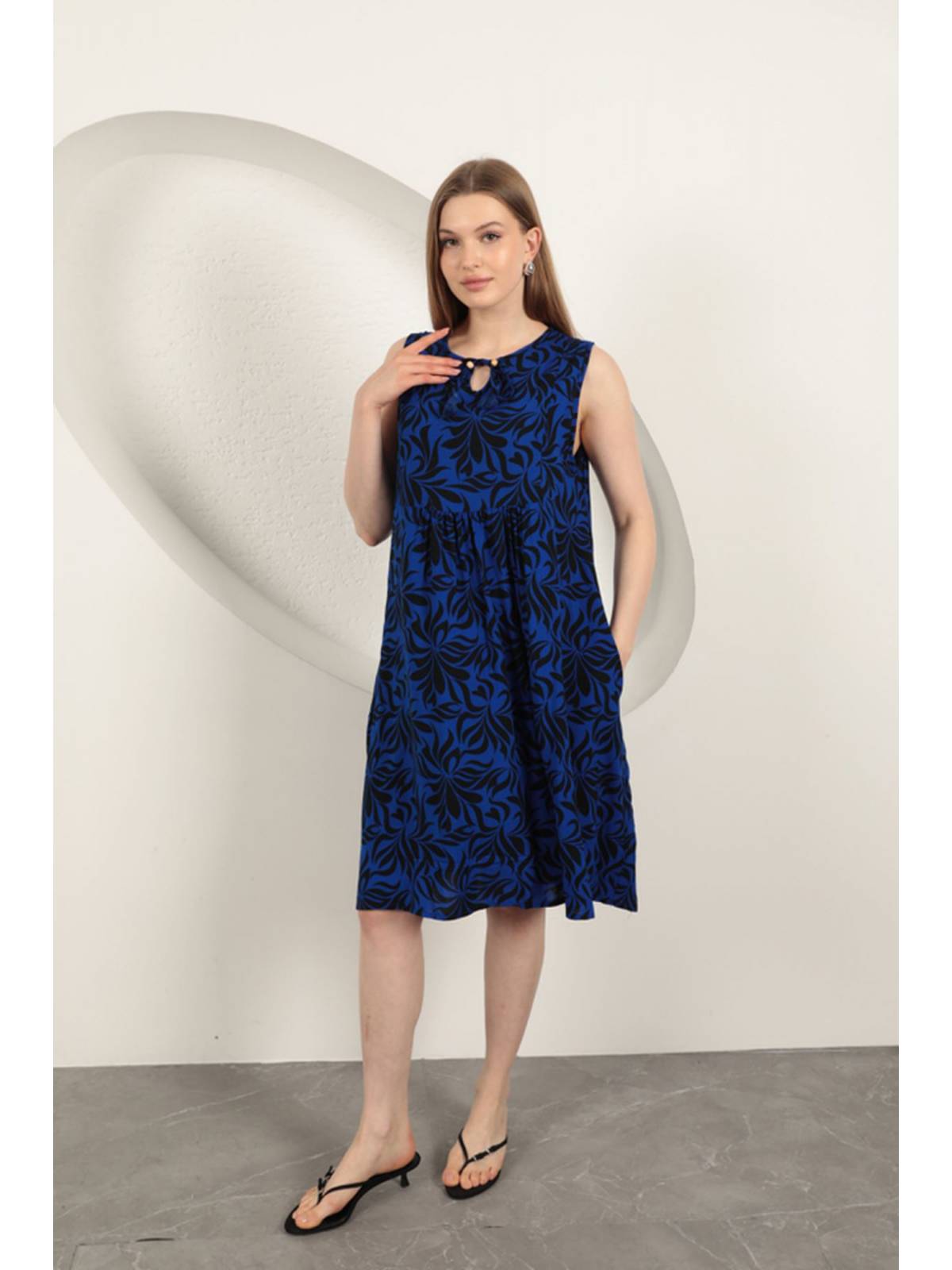 Viskon Kumaş Yaprak Desenli Elbise-Saks