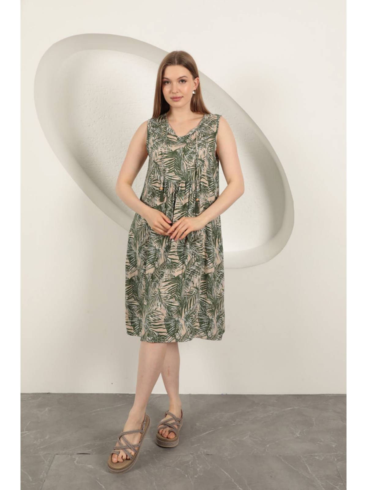 Viskon Kumaş Palmiye Desen Elbise-Yeşil