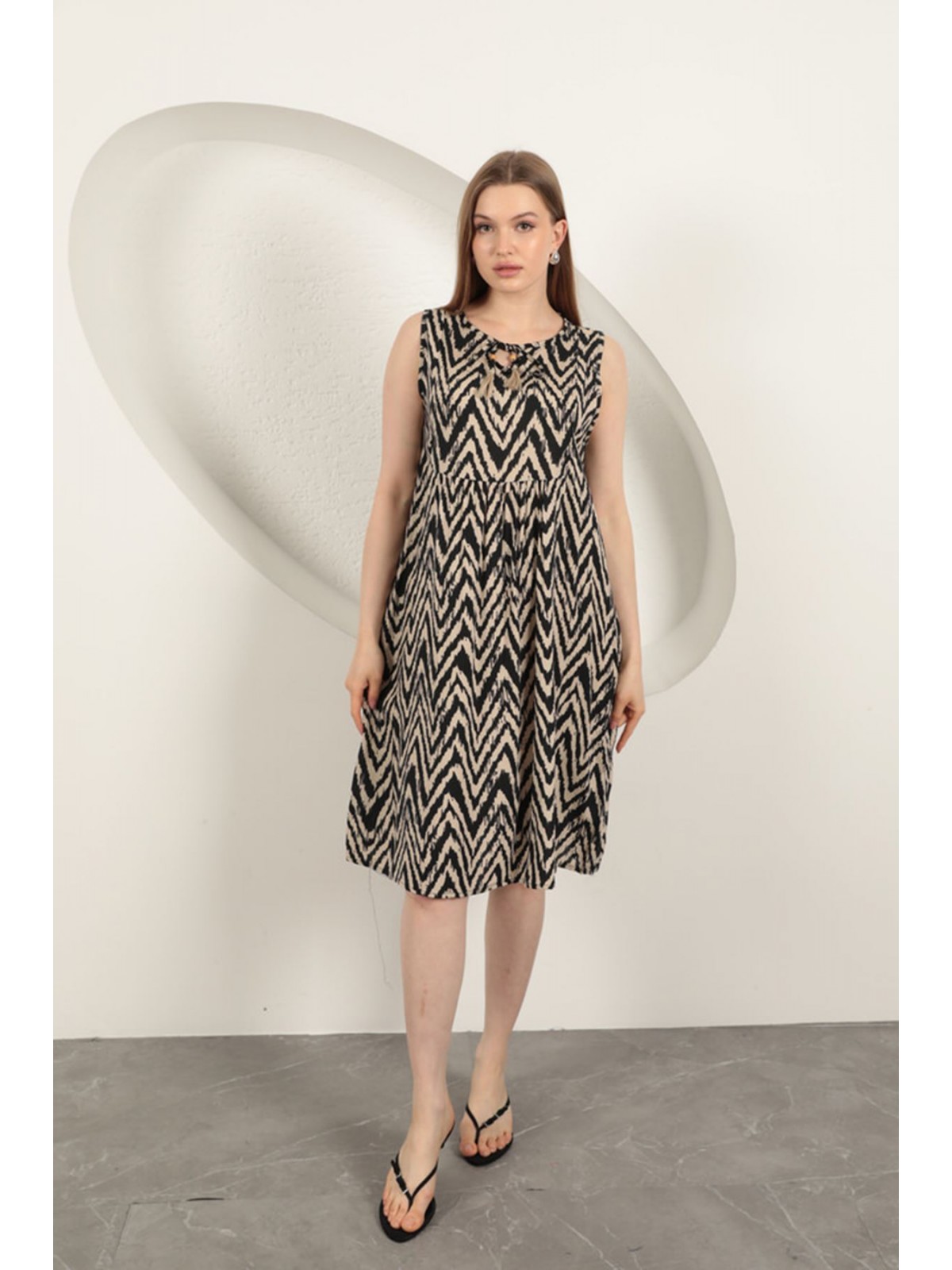 Viskon Kumaş Çizgili Elbise-Bej