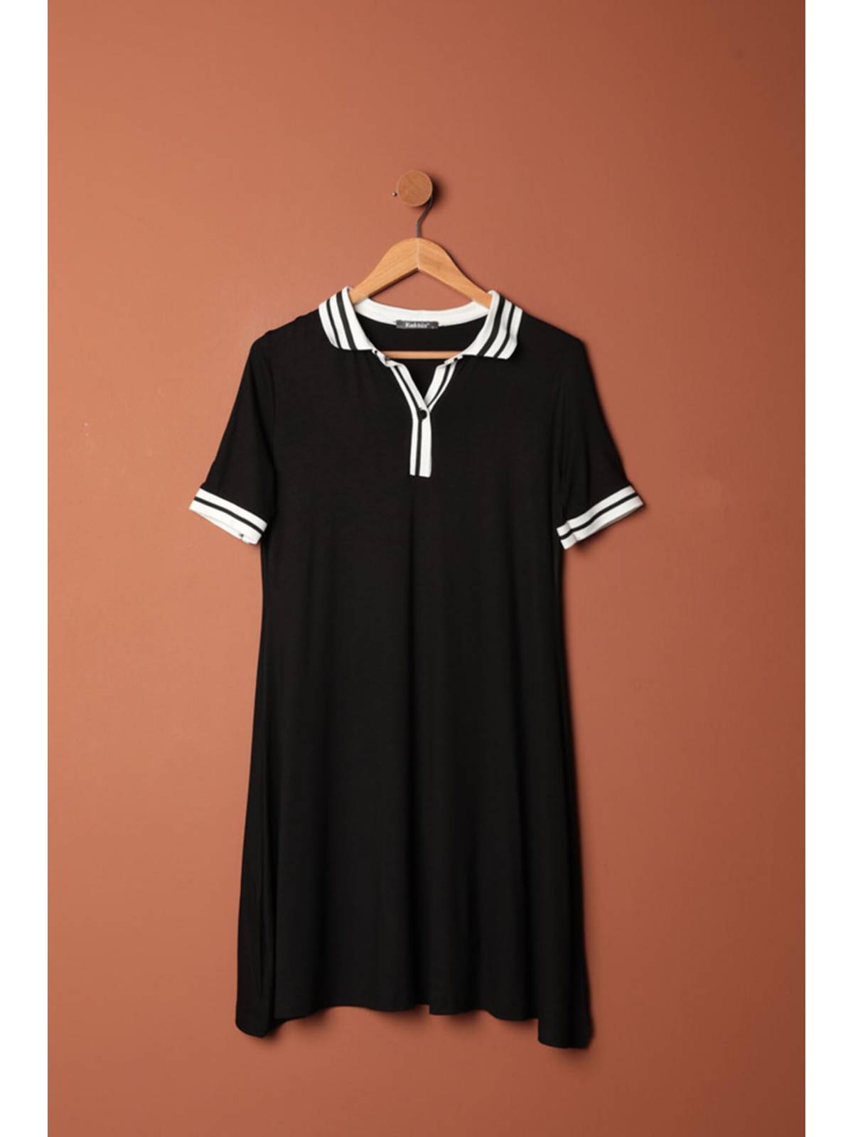 Süprem Kumaş Polo Yaka Elbise-Siyah