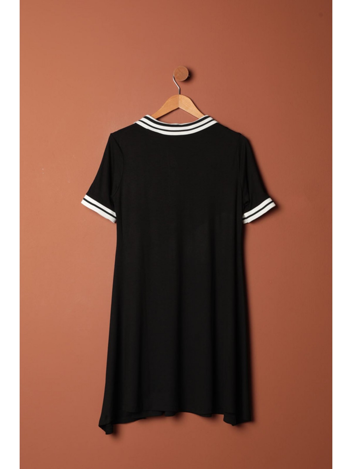 Süprem Kumaş Polo Yaka Elbise-Siyah