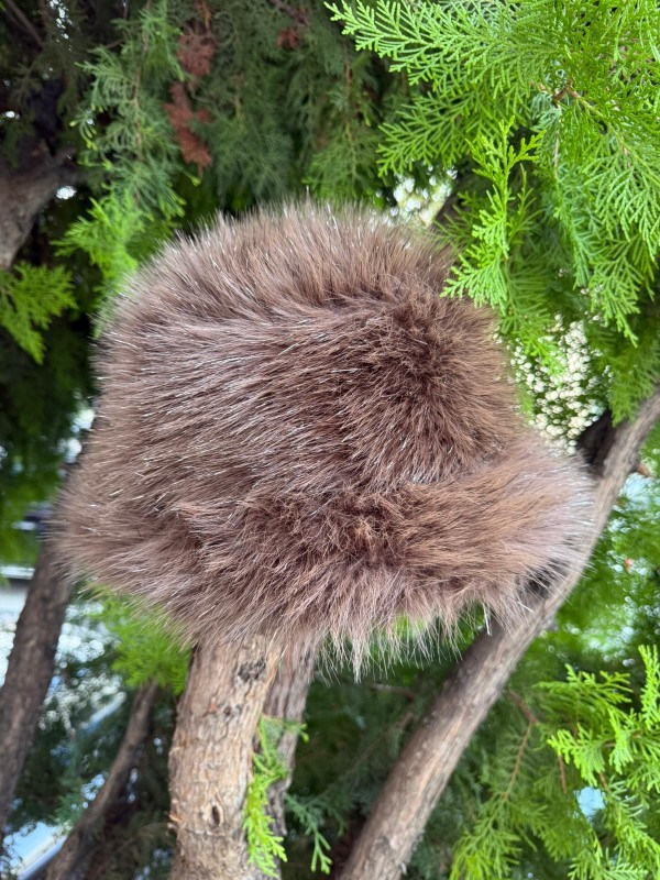 14761 Mango Kumaş Simli Vizon Peluş Bucket Şapka