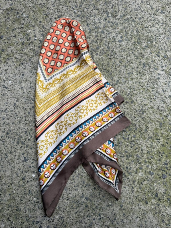 14850 Etro Desenli Kahve Bandana Fular 70x70 cm