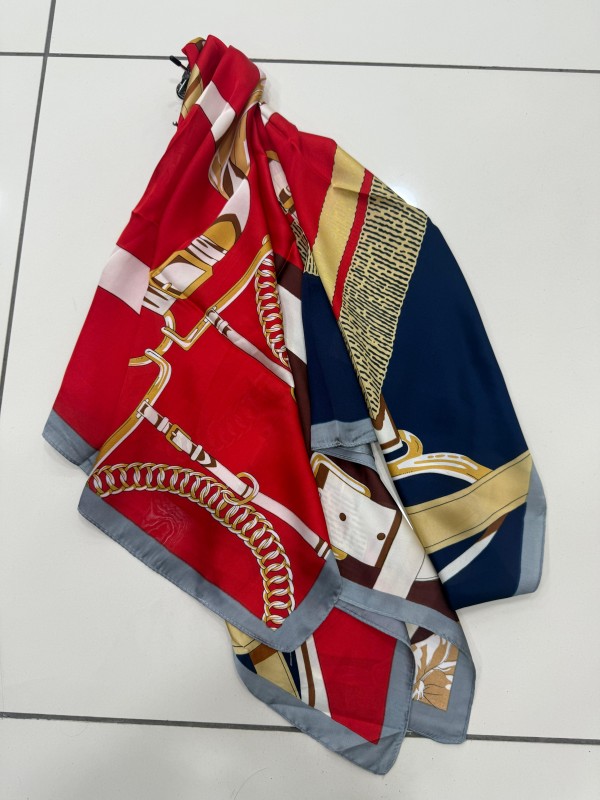 14923 Kemer Desenli Kırmızı Bandana Fular 90x90 cm