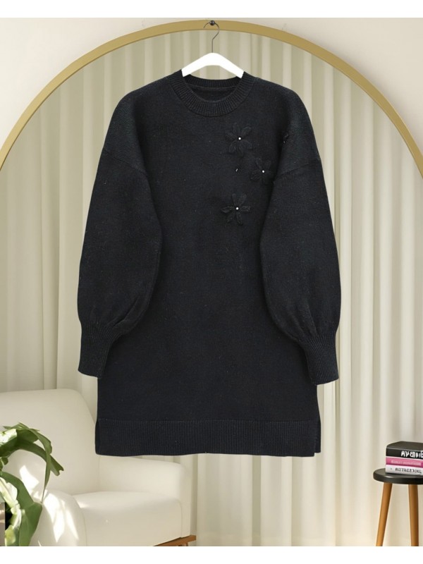 Çiçek Desenli Taşlı Yumoş Triko Kazak -Siyah