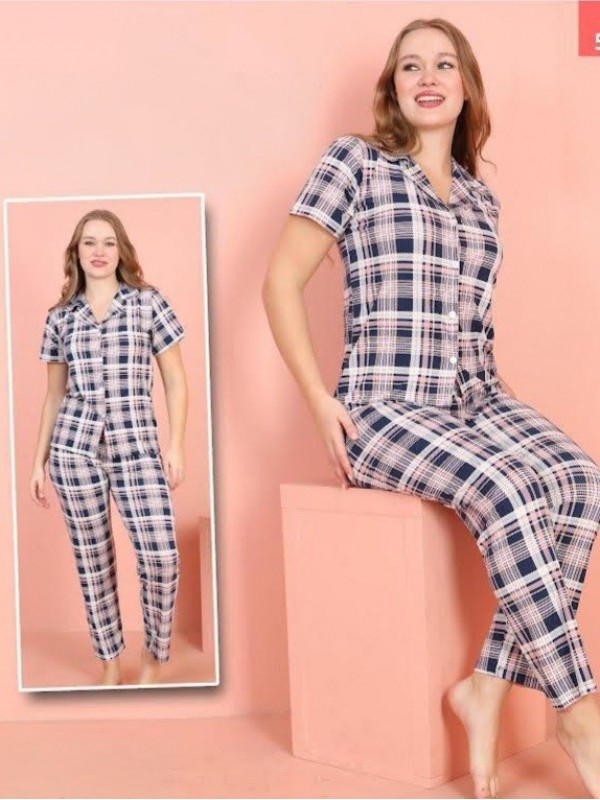 Küçük Kareli Düğmeli Kısa Kollu Pijama Takımı -Pembe